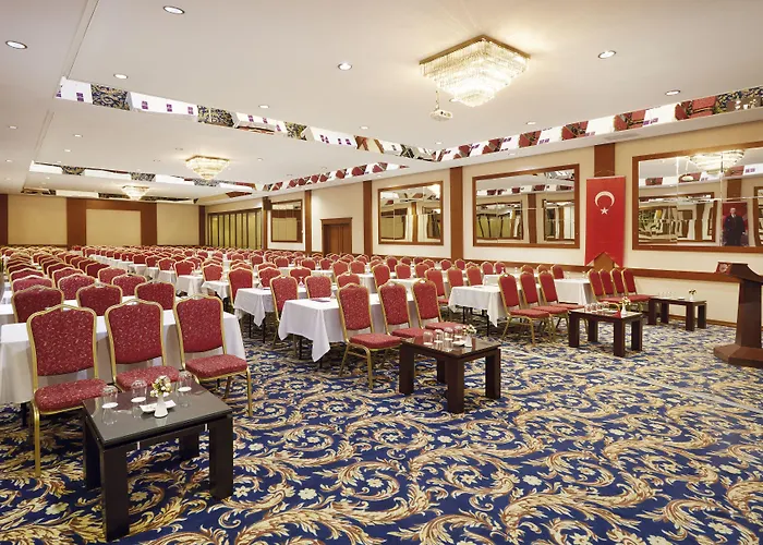 Anemon Ege Hotel Bornova