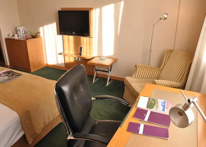 Hotel Anemon Ege Bornova